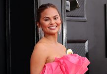 Chrissy Teigen Tweets, Net Worth And Career