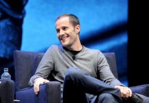 Evan Willliams , Co-Founder Twitter Career